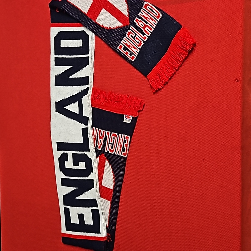 ENGLAND long fringed cozy scarf game day team fan gear